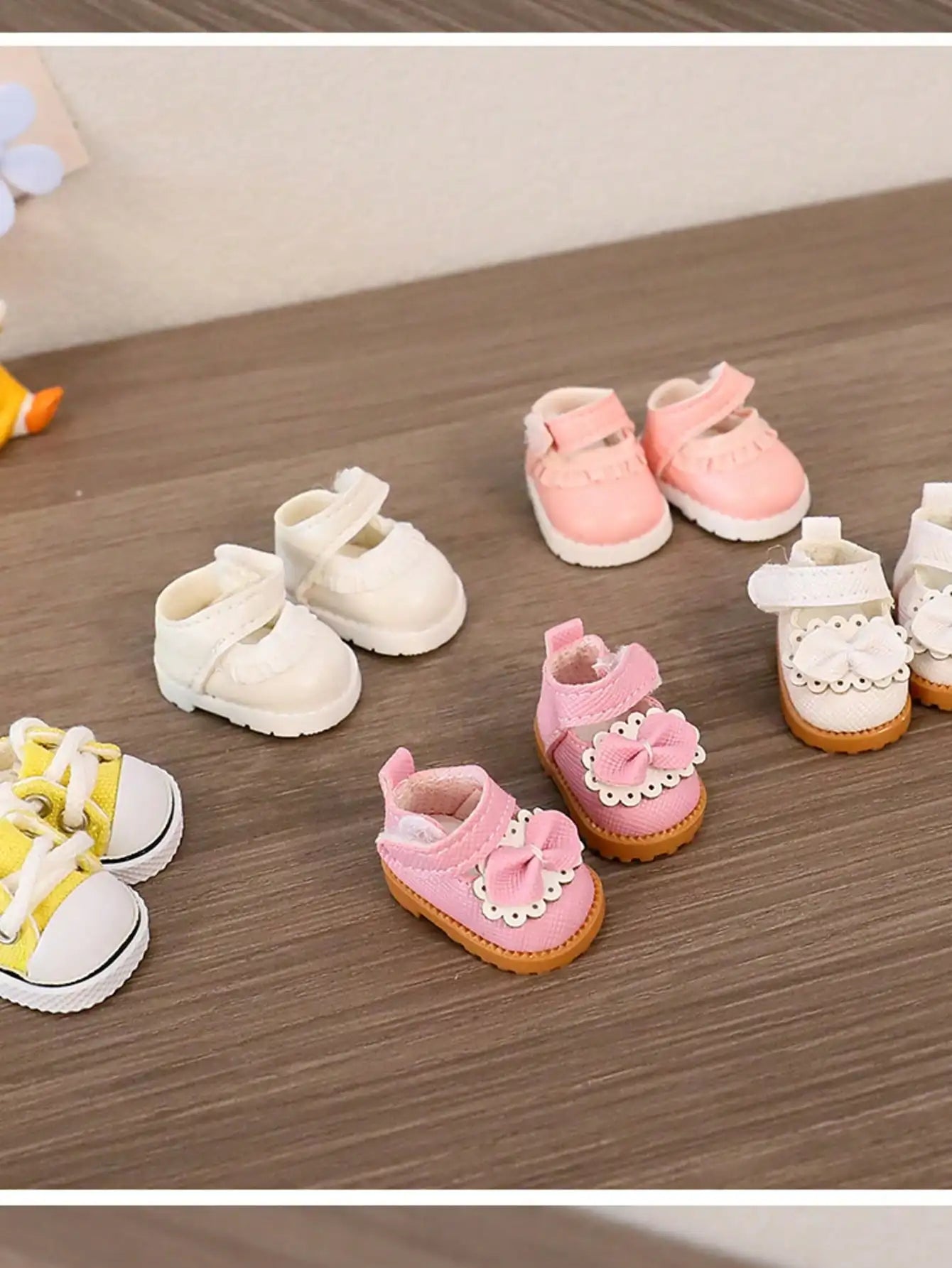 VERTRIX INNOVATIONS Labubu Morning Shoe Accessories 3.8cm Mini Leather Shoes