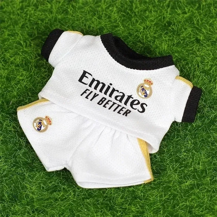 VERTRIX INNOVATIONS Labubu Sports Football Outfit Set 15–17cm Dolls